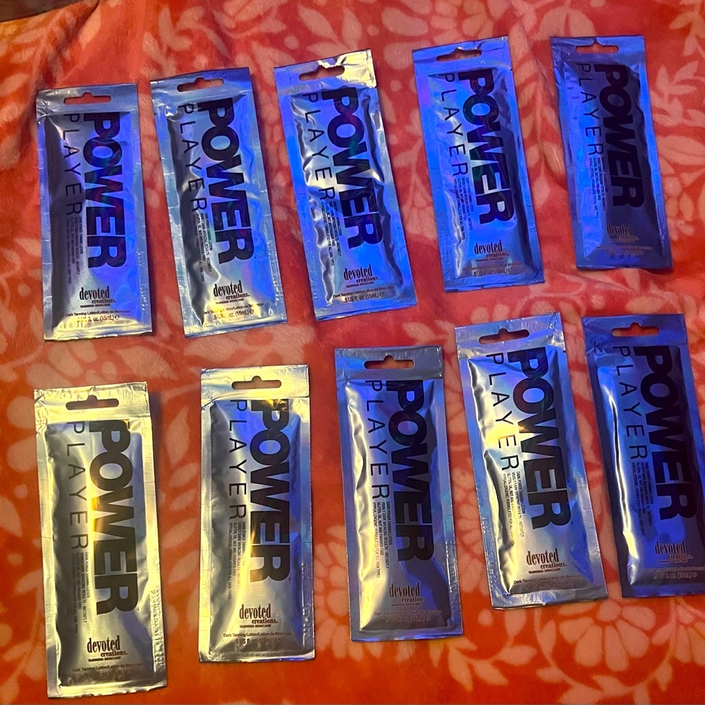 Power Player Indoor/Outdoor Tanning Bed Lotion Packets (set of 10 - NWT)